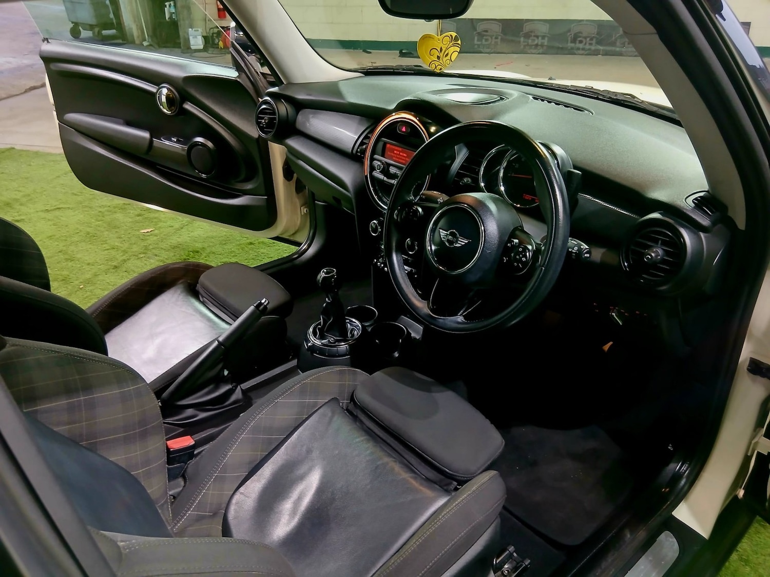 Used MINI Hatch 2015 for sale - 77431359: Photo 10