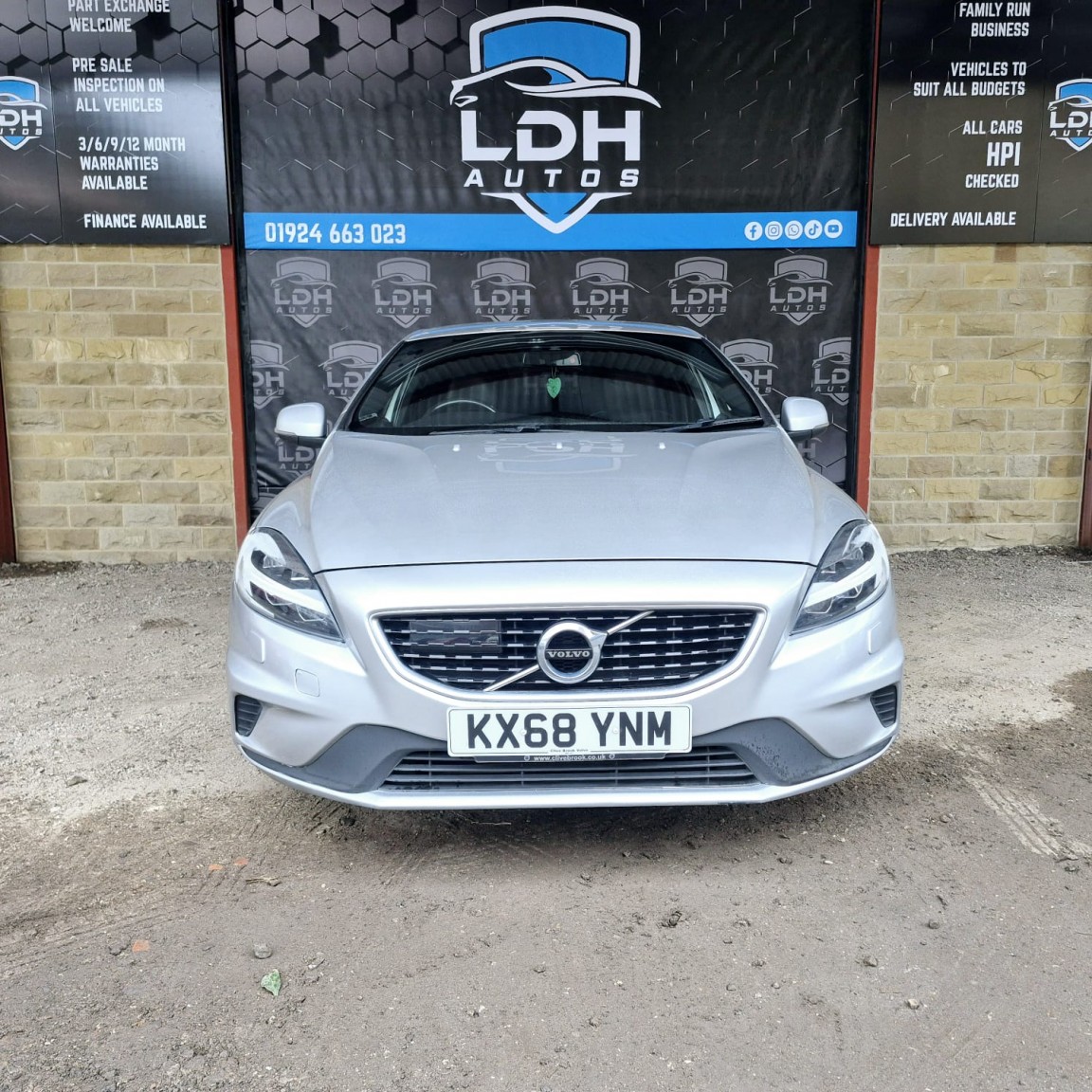 Used Volvo V40 2018 for sale - 76821639: Photo 6