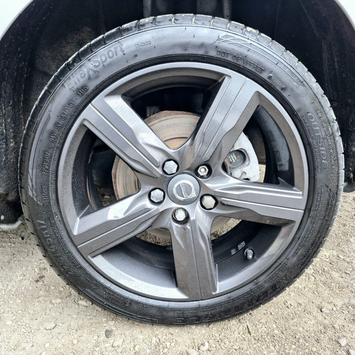 Used Volvo V40 2018 for sale - 76821639: Photo 8