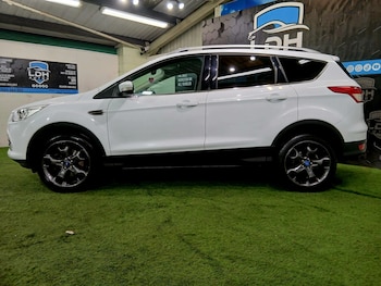 Used Ford Kuga 2015 for sale - 77453364: Photo