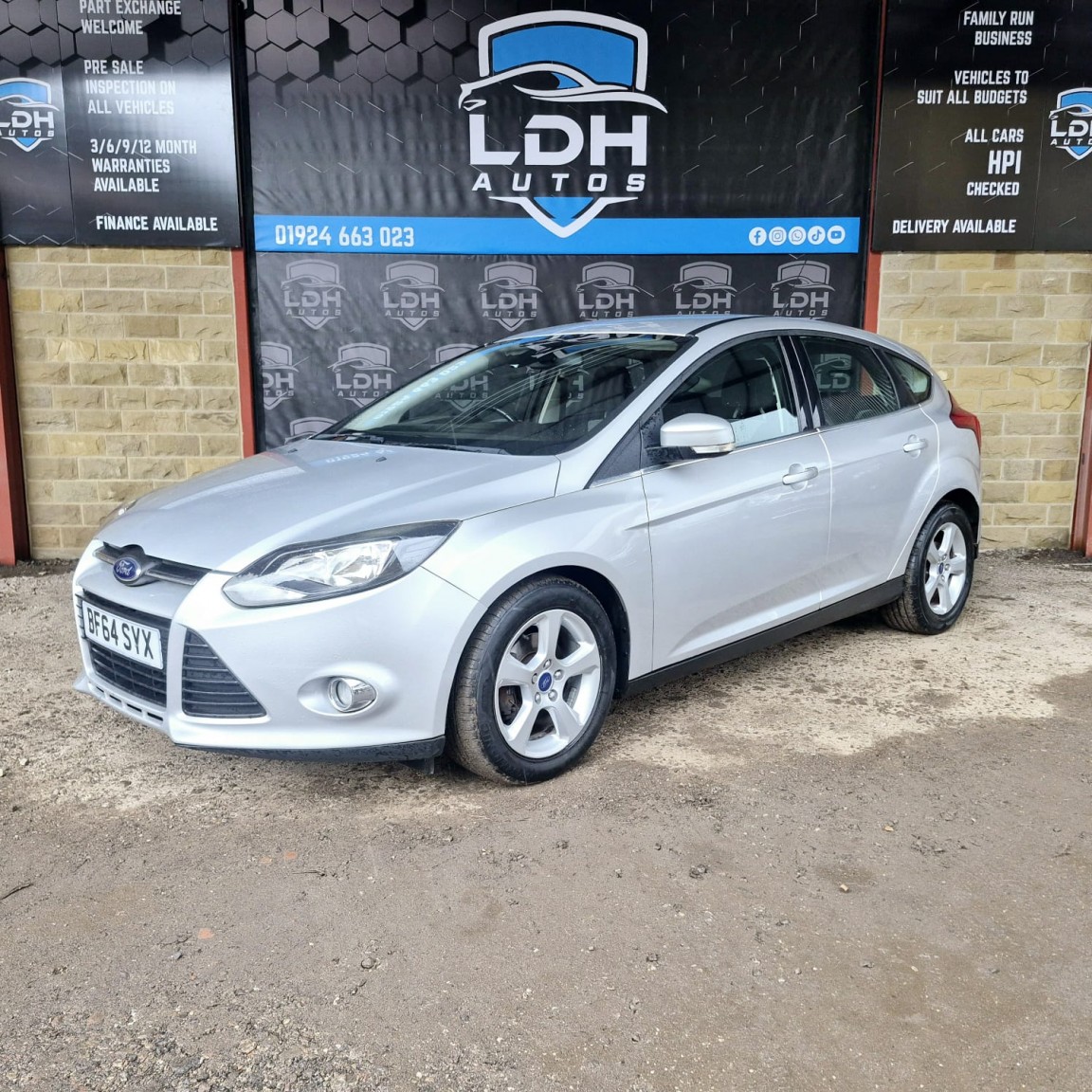 Used Ford Focus 2014 for sale - 76884898: Photo 3