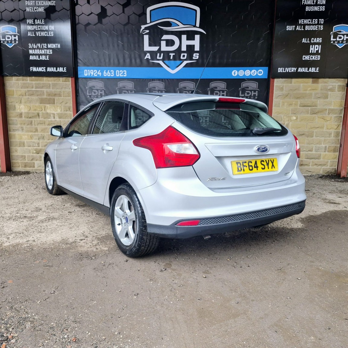 Used Ford Focus 2014 for sale - 76884898: Photo 5