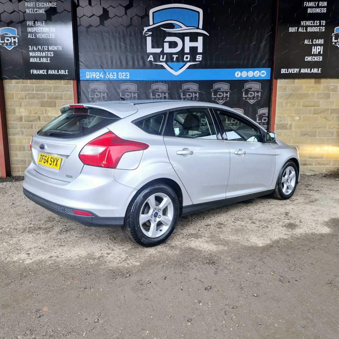 Used Ford Focus 2014 for sale - 76884898: Photo 6