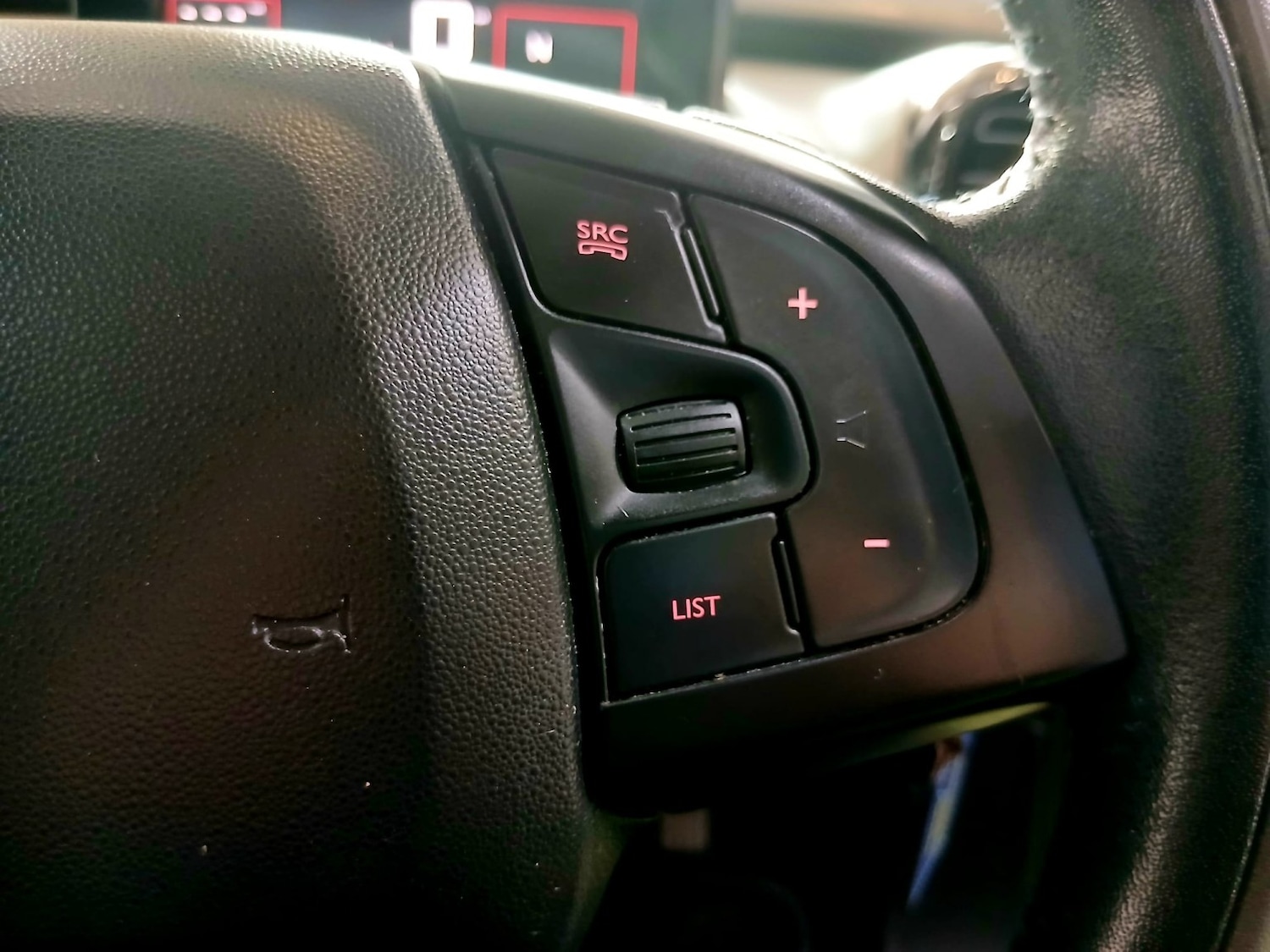 Used Citroen C4 Cactus 2016 for sale - 77774766: Photo 16