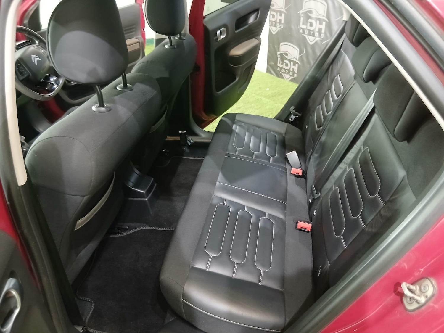 Used Citroen C4 Cactus 2016 for sale - 77774766: Photo 31