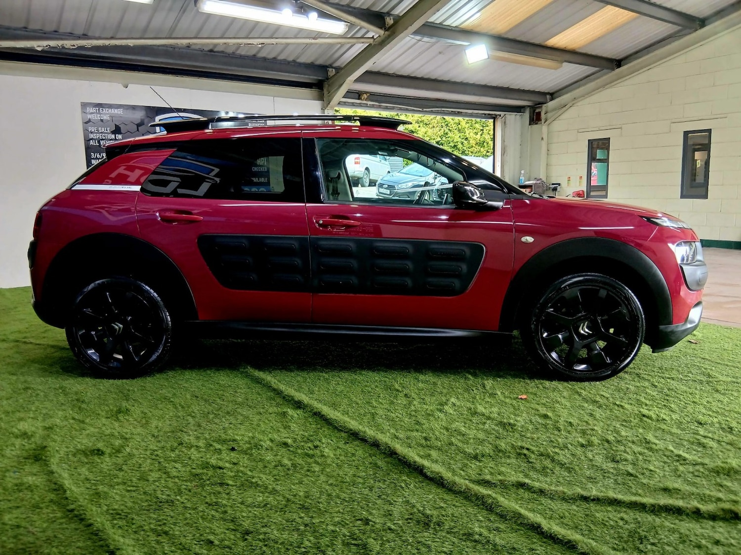 Used Citroen C4 Cactus 2016 for sale - 77774766: Photo 5