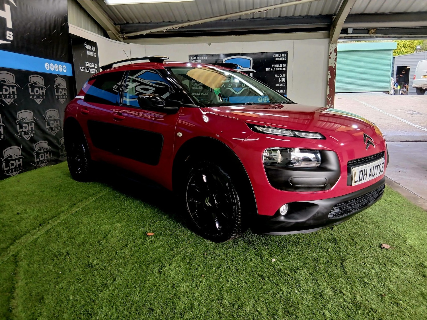 Used Citroen C4 Cactus 2016 for sale - 77774766: Photo 6