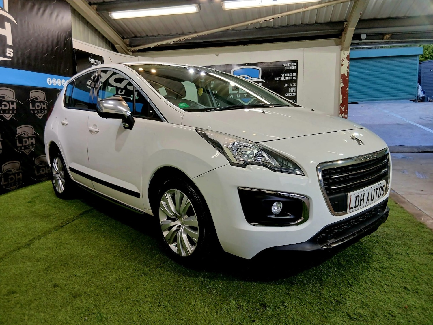 Used Peugeot 3008 2014 for sale - 77555113: Photo 4