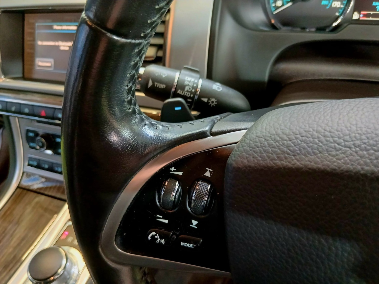 Used Jaguar XF 2014 for sale - 78190634: Photo 13