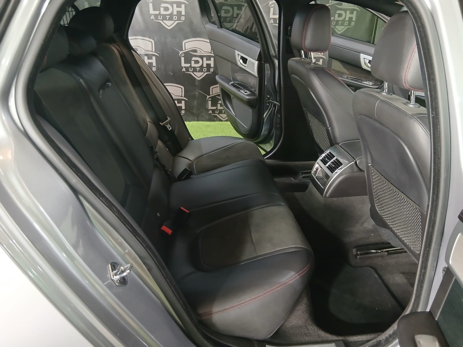 Used Jaguar XF 2014 for sale - 78190634: Photo 16