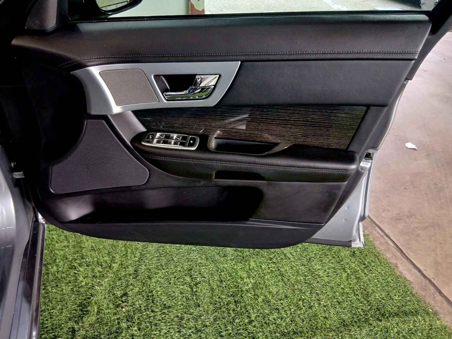 Used Jaguar XF 2014 for sale - 78190634: Photo 17