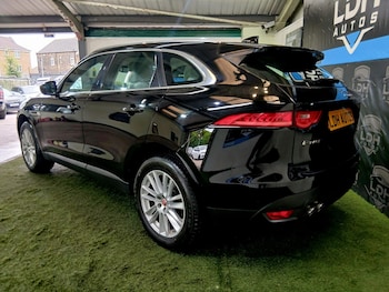 Used Jaguar F-Pace 2016 for sale - 79456840: Photo