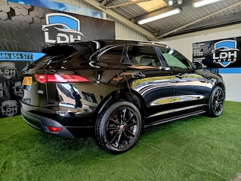 Used Jaguar F-Pace 2018 for sale - 78352884: Photo