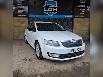 Used Skoda Octavia 2015 for sale - 76483015: Photo