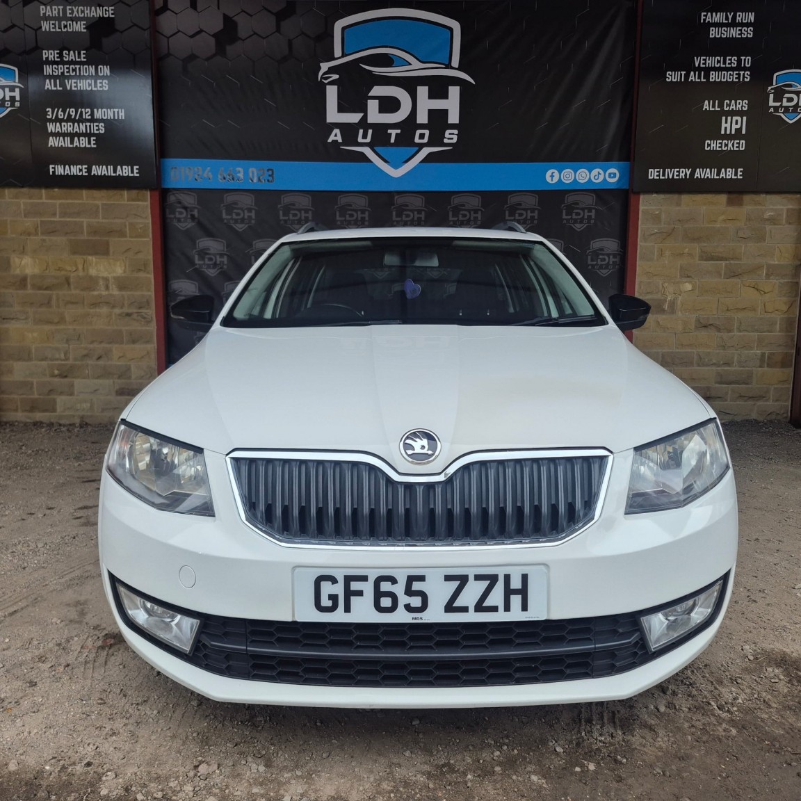 Used Skoda Octavia 2015 for sale - 76483015: Photo 2