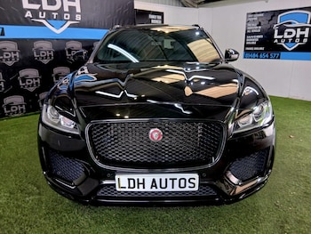 Used Jaguar F-Pace 2019 for sale - 78950233: Photo