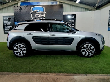 Used Citroen C4 Cactus 2016 for sale - 79512488: Photo