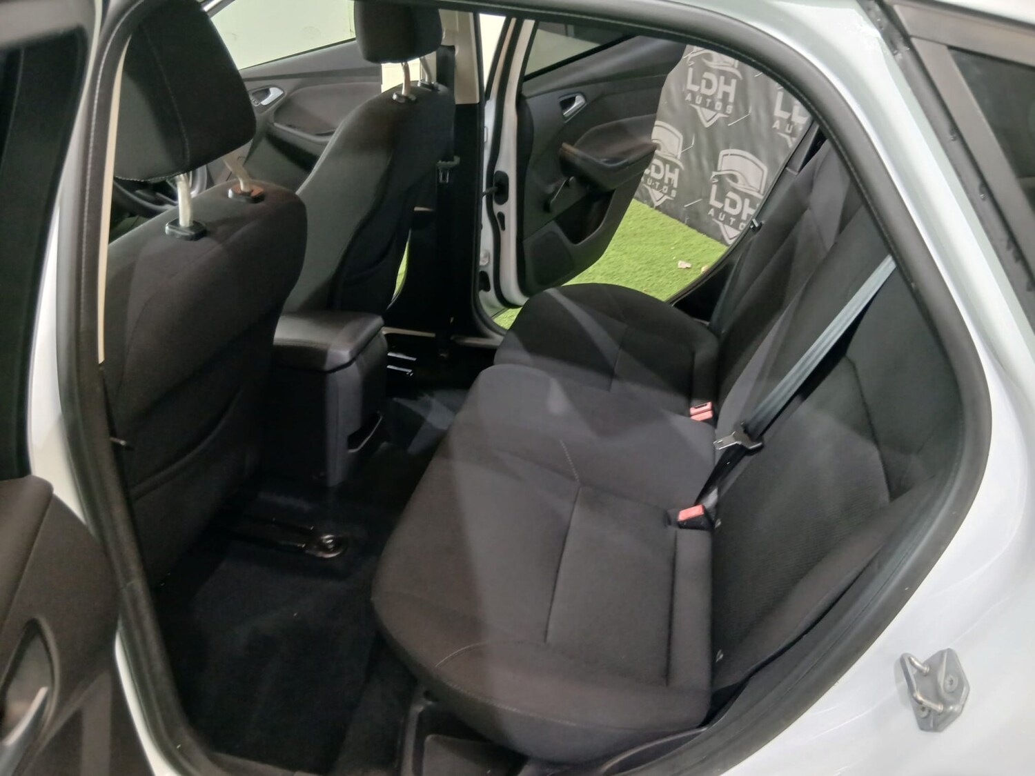 Used Ford Focus 2015 for sale - 78105950: Photo 13