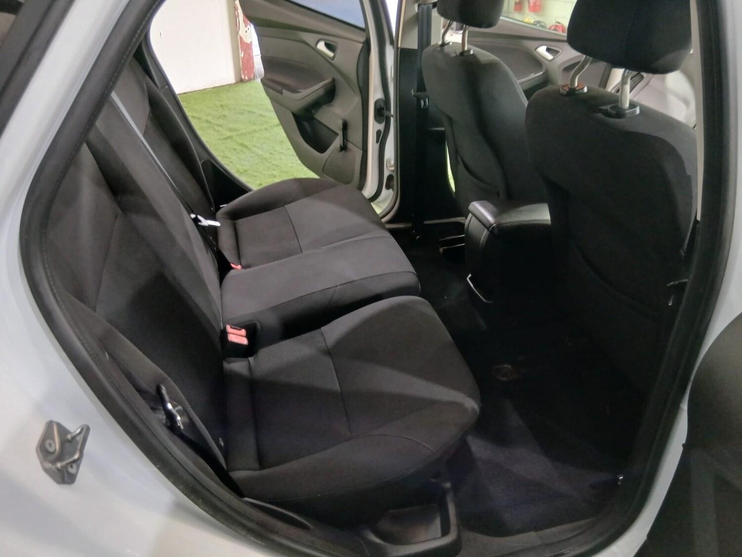 Used Ford Focus 2015 for sale - 78105950: Photo 14