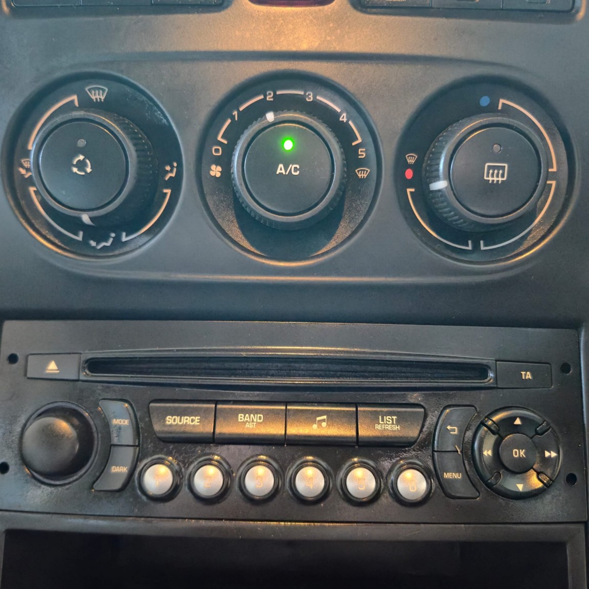 Used Citroen C3 Picasso 2013 for sale - 76455413: Photo 12