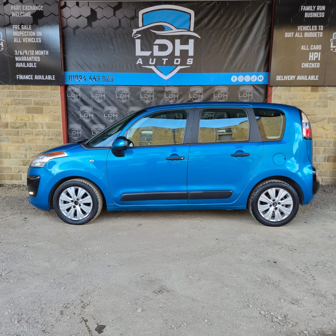 Used Citroen C3 Picasso 2013 for sale - 76455413: Photo 4