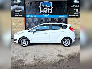 Used Ford Fiesta 2014 for sale - 77001521: Photo