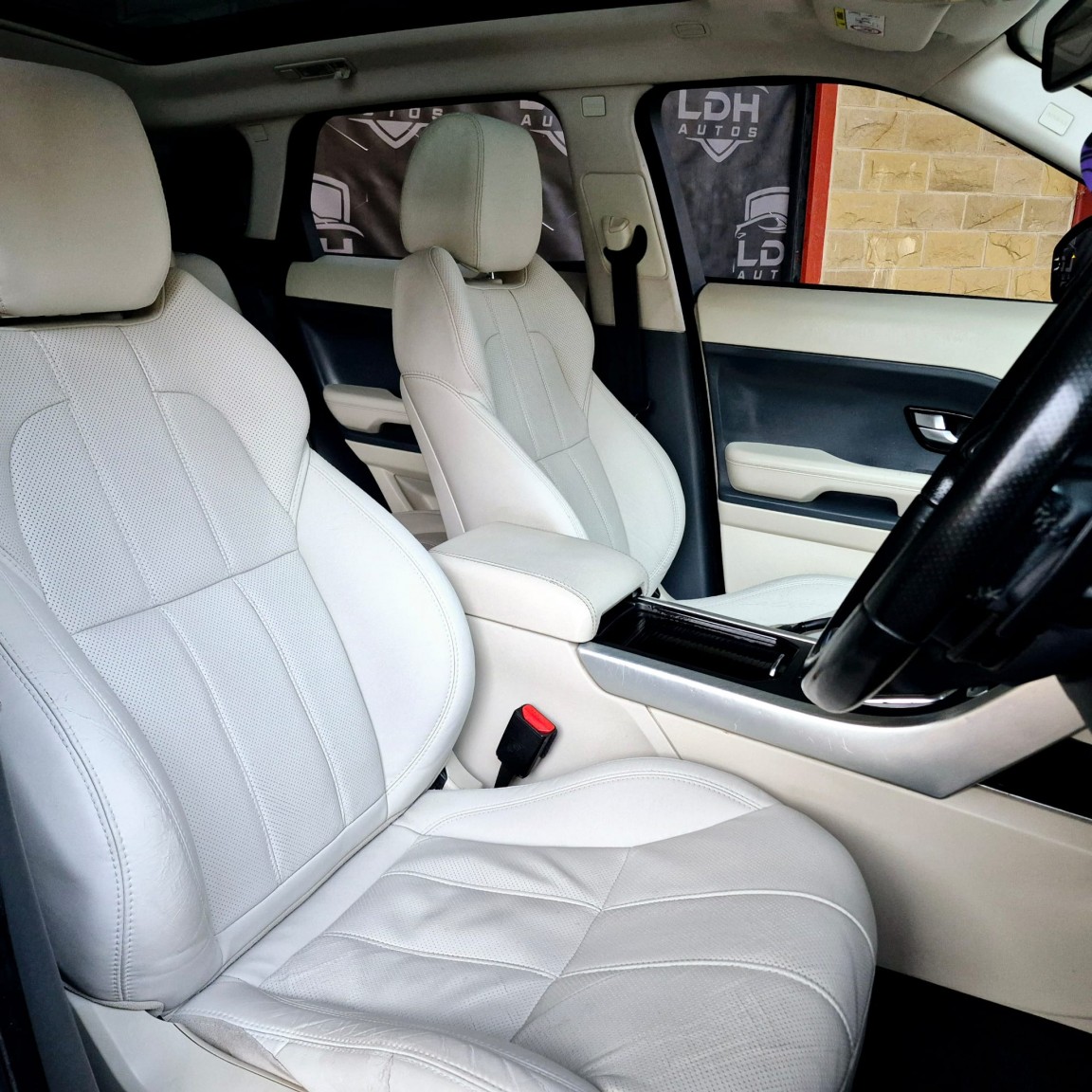 Used Land Rover Range Rover Evoque 2014 for sale - 76855383: Photo 16