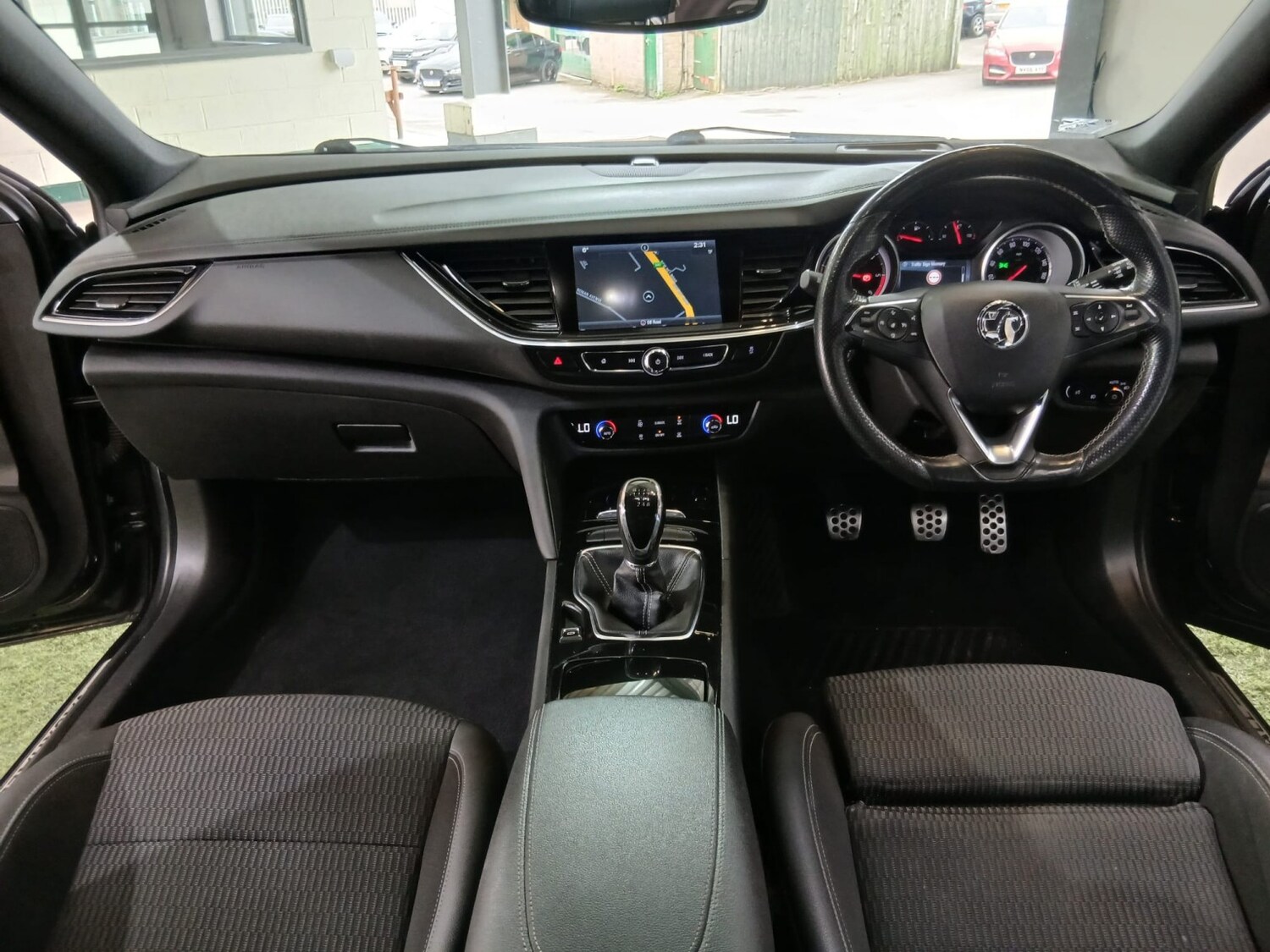 Used Vauxhall Insignia 2018 for sale - 78038895: Photo 21