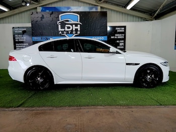 Used Jaguar XE 2015 for sale - 78266964: Photo