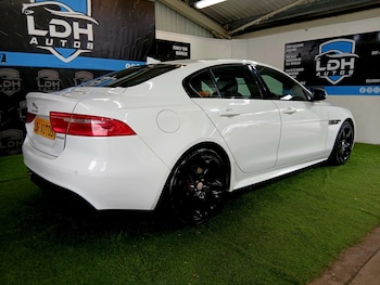 Used Jaguar XE 2015 for sale - 78266964: Photo