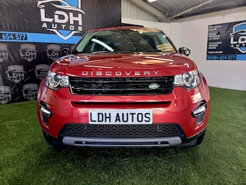 Used Land Rover Discovery Sport 2017 for sale - 77915673: Photo