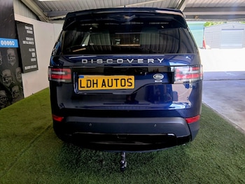 Used Land Rover Discovery 2018 for sale - 79216184: Photo