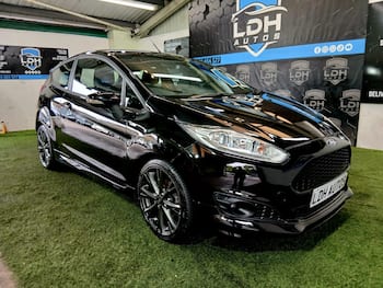 Used Ford Fiesta 2017 for sale - 79811648: Photo
