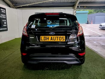 Used Ford Fiesta 2017 for sale - 79811648: Photo