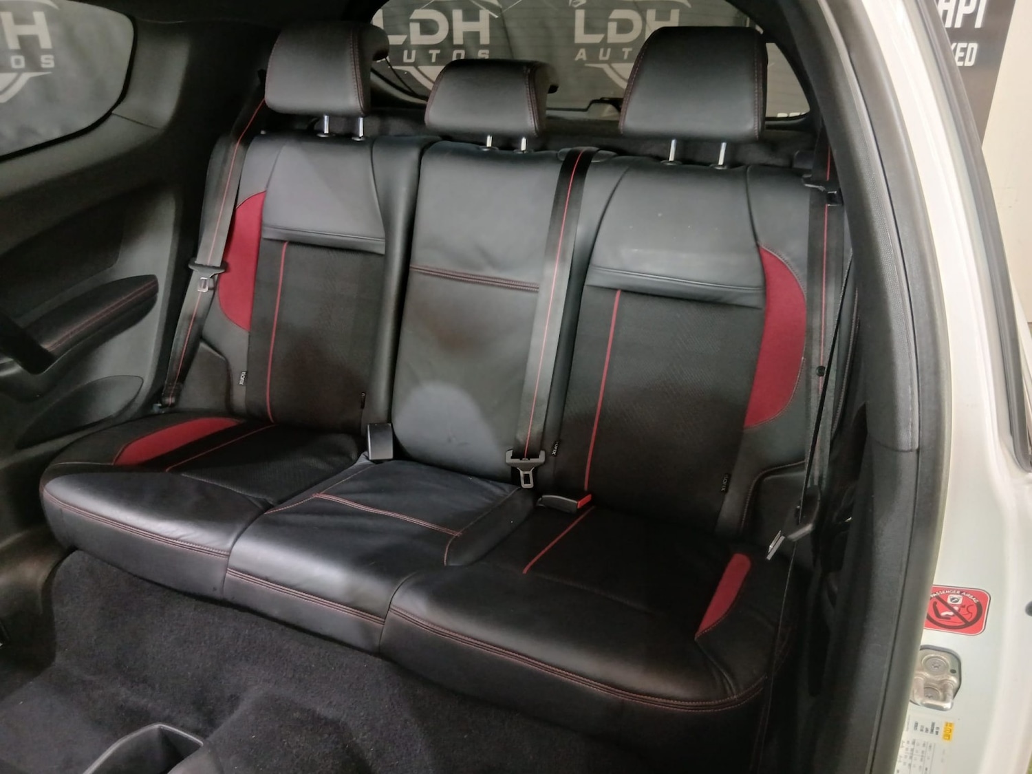 Used Peugeot 208 2014 for sale - 77844916: Photo 14