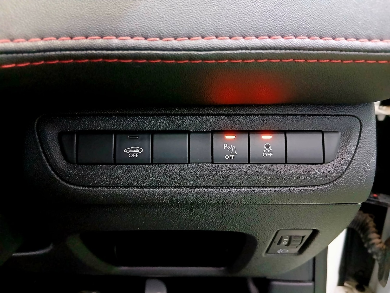 Used Peugeot 208 2014 for sale - 77844916: Photo 17