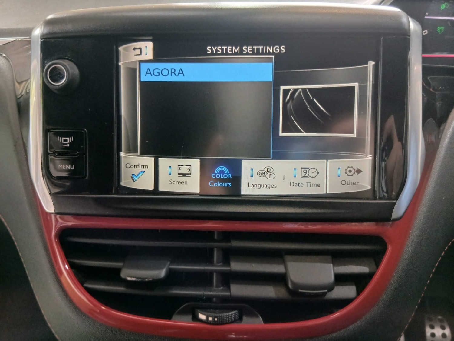 Used Peugeot 208 2014 for sale - 77844916: Photo 26