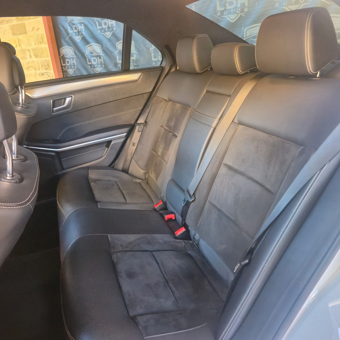 Used Mercedes-Benz E Class 2014 for sale - 76455531: Photo 18