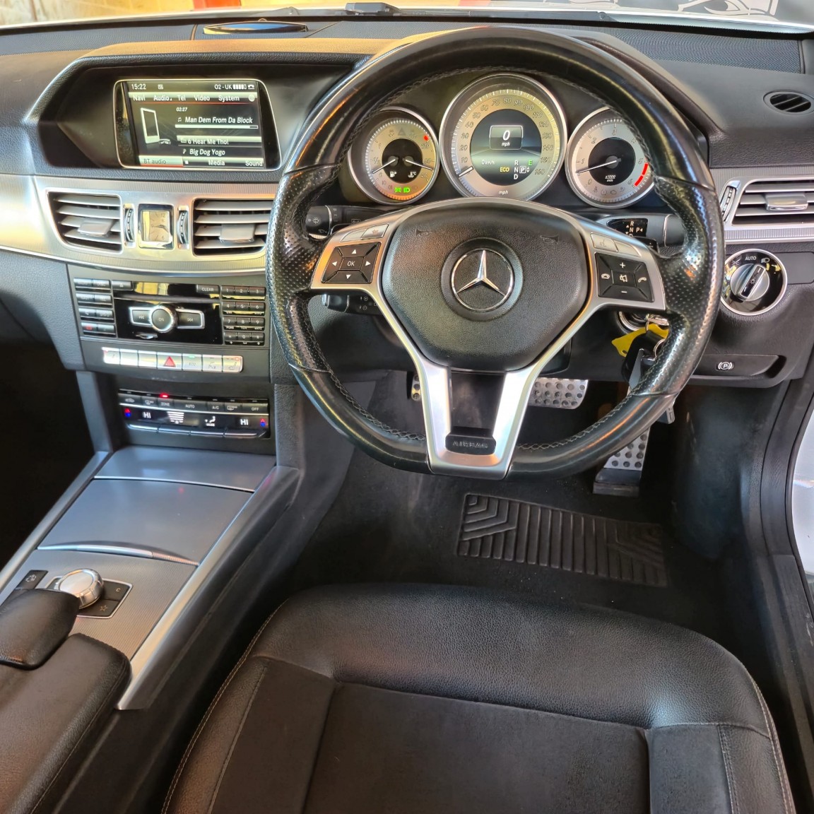 Used Mercedes-Benz E Class 2014 for sale - 76455531: Photo 8