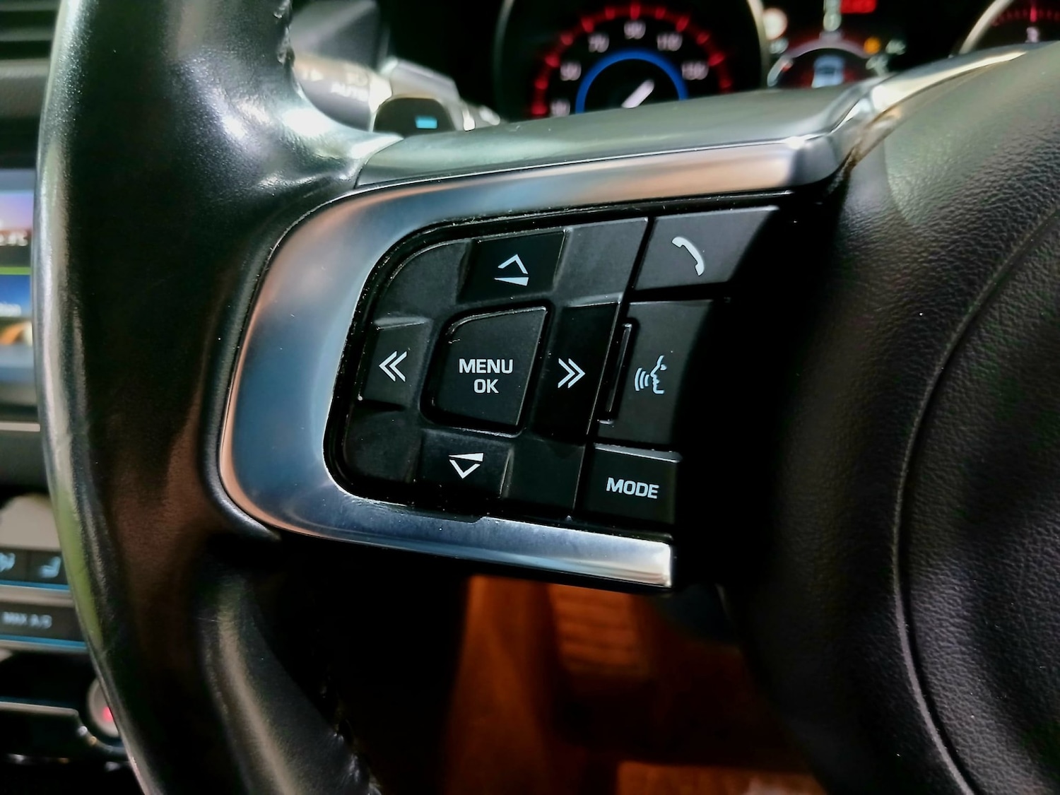 Used Jaguar XF 2016 for sale - 77528311: Photo 17