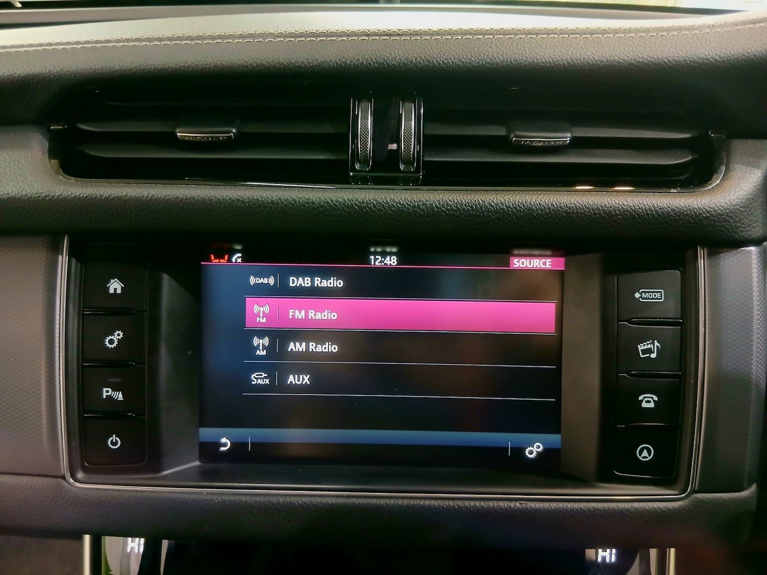 Used Jaguar XF 2016 for sale - 77528311: Photo 26