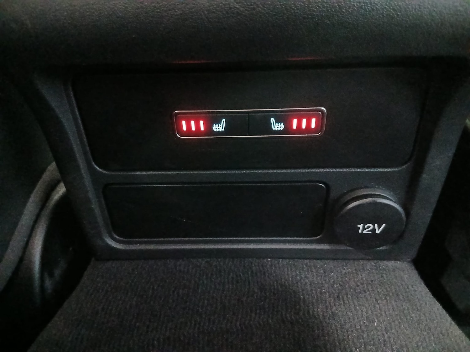 Used Jaguar XF 2016 for sale - 77528311: Photo 32