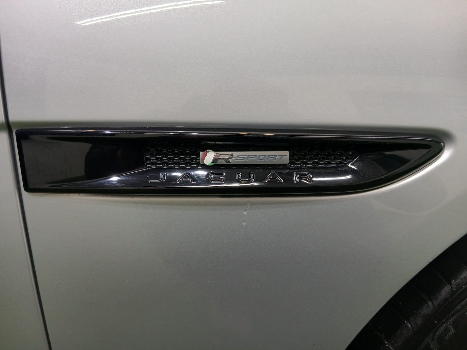 Used Jaguar XF 2016 for sale - 77528311: Photo 9