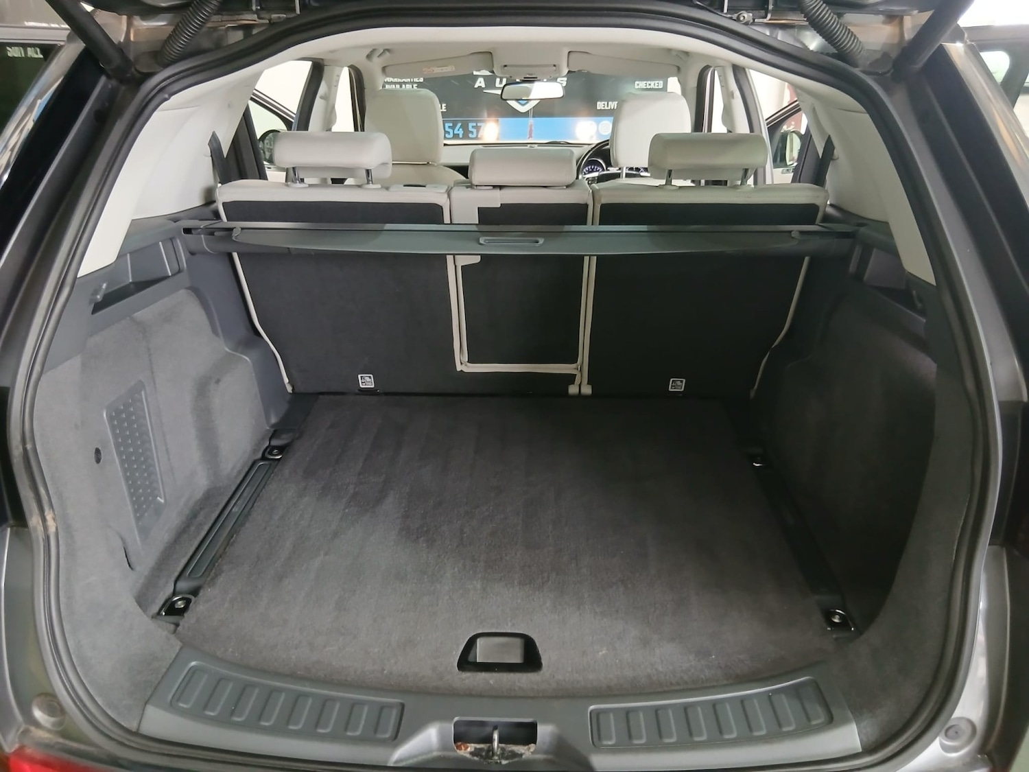 Used Land Rover Discovery Sport 2015 for sale - 77099898: Photo 29