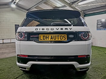 Used Land Rover Discovery Sport 2017 for sale - 78526372: Photo
