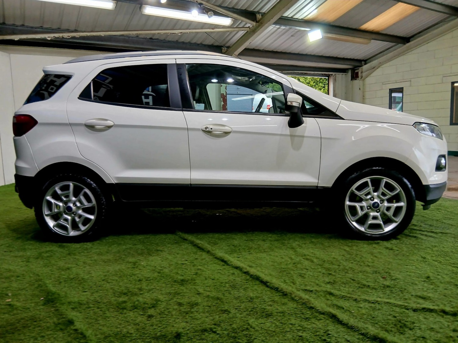 Used Ford Ecosport 2017 for sale - 77541691: Photo 6