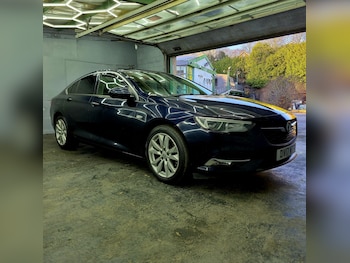 2017 - 2.0 Turbo D BlueInjection SRi Nav 5-Door