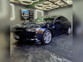 Used Vauxhall Insignia 2017 for sale - 77099893: Photo