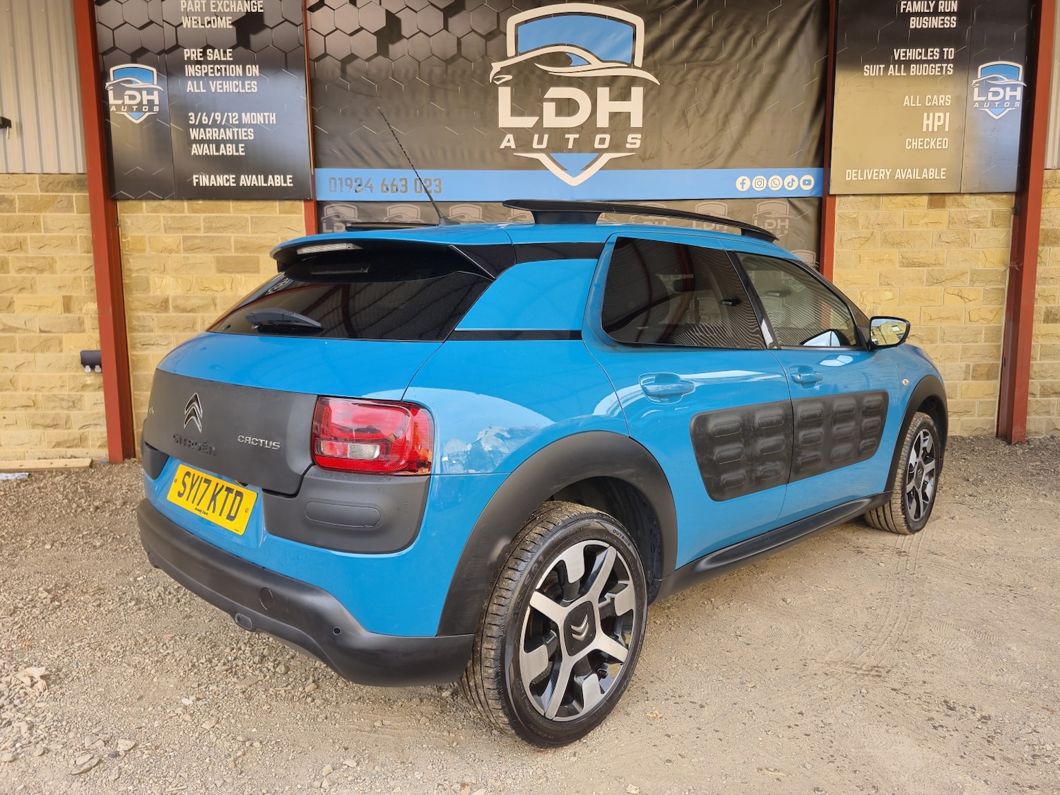 Used Citroen C4 Cactus 2017 for sale - 76455509: Photo 3