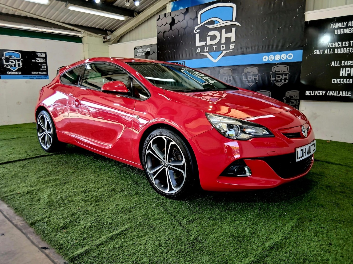 Used Vauxhall Astra GTC 2015 for sale - 78176146: Photo 3